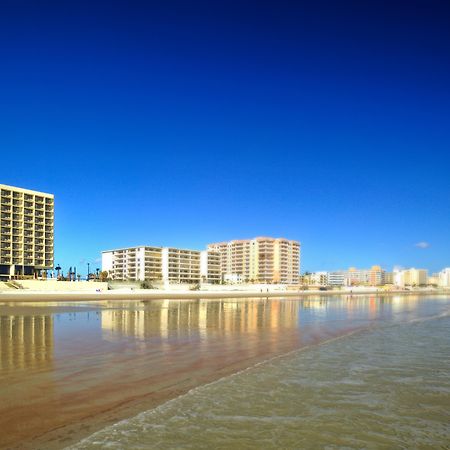 Holiday Inn Express & Suites Oceanfront Daytona Beach Shores By Ihg Bagian luar foto