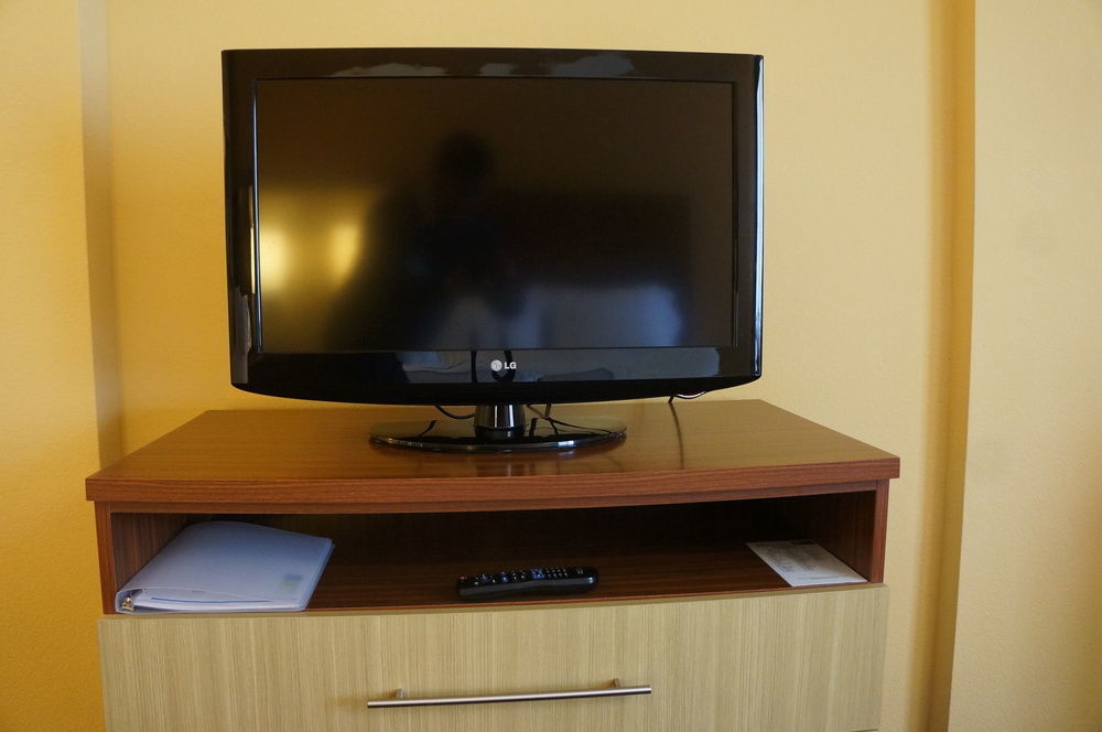 Holiday Inn Express & Suites Oceanfront Daytona Beach Shores By Ihg Bagian luar foto