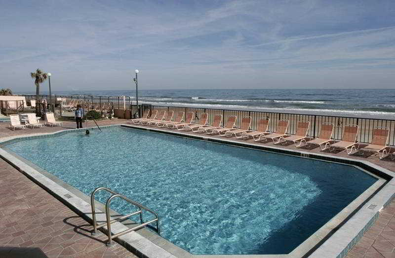 Holiday Inn Express & Suites Oceanfront Daytona Beach Shores By Ihg Bagian luar foto